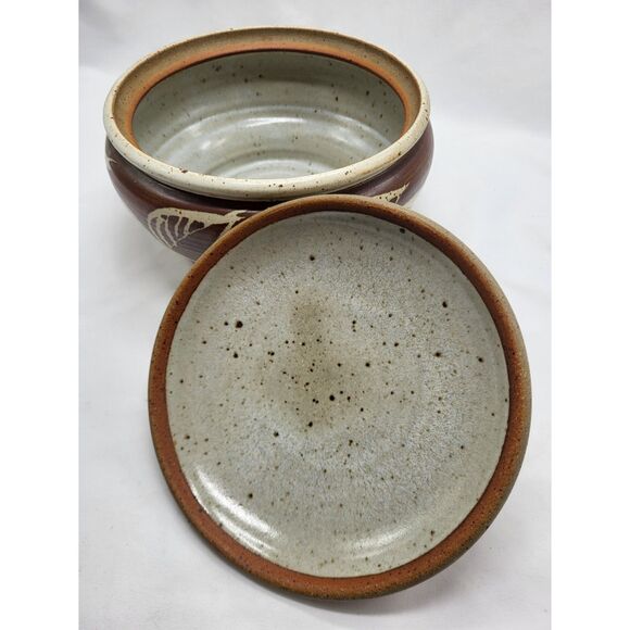 Studio Art Stonewear Pottery Signed & Lidded - Picture 7 of 8